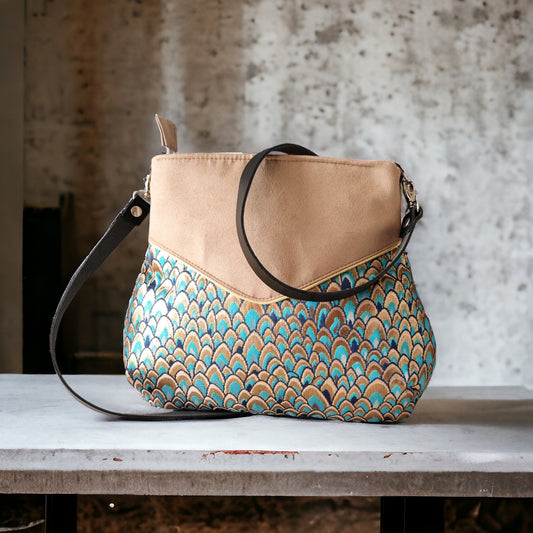 Sac Poire jacquard or turquoise écru